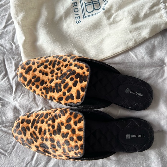 Birdies Starling Haircalf Flat - Cheetah size 8.5 - Picture 3 of 4
